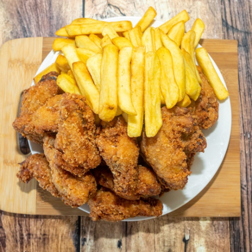 30 Chicken Nibbles &amp; Chips